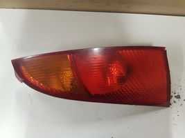 Ford Focus Luci posteriori XS4X13404