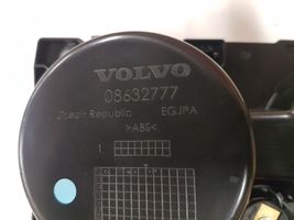 Volvo V40 Portavasos delantero 08632777