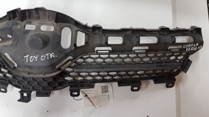 Toyota Corolla Verso AR10 Grille de calandre avant 531110F030