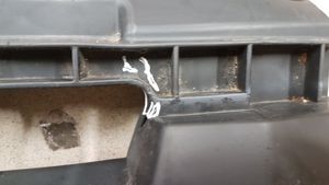 Opel Vivaro Front bumper lower grill 09655404