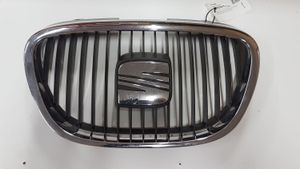 Seat Leon (1P) Atrapa chłodnicy / Grill 5P0853654