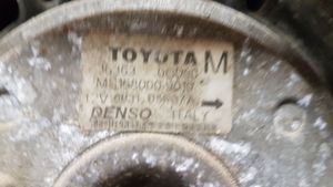Toyota Avensis T250 Jäähdyttimen jäähdytinpuhallin 163630G060A