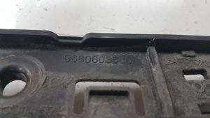 Citroen Berlingo Support de pare-chocs arrière 9680603580