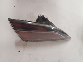 Mazda 6 Lampy tylnej klapy bagażnika GS2A513F0