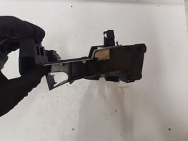 Volvo V40 Support poignée extérieur de porte avant coupé 31276224