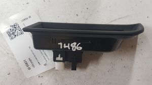 BMW 3 F30 F35 F31 Connecteur/prise USB 105026813