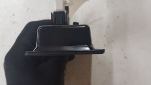 BMW 3 F30 F35 F31 Gniazdo / Złącze USB 105026813