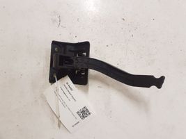 Renault Megane II Engine bonnet (hood) release handle 438215