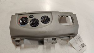 Opel Vivaro Climate control unit 8200004605