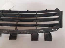 Renault Megane II Front bumper upper radiator grill 8200412379