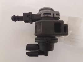 Renault Koleos I Turbo solenoid valve 8200575400