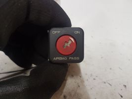 Citroen C4 I Passenger airbag on/off switch 95835