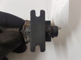 Opel Zafira A Vacuum valve 72244800