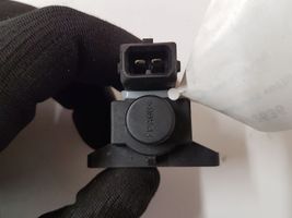 Opel Zafira A Electrovanne Soupape de Sûreté / Dépression 72244800