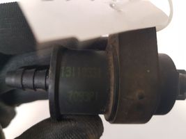 Opel Astra H Zawór ciśnienia 13110331