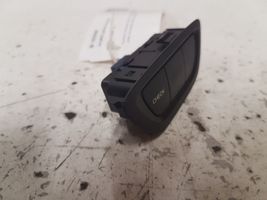 Citroen C5 Tailgate/trunk/boot open switch 9682436677