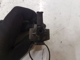 BMW 3 E90 E91 Vacuum valve 70078400