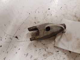 Opel Astra J Morsetto iniettore carburante 