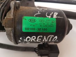 KIA Sorento Mechanizm i silniczek wycieraczek szyby przedniej / czołowej 981003E100