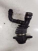 Volvo V70 Tube d'admission d'air 72100865