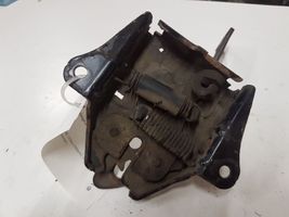 KIA Sorento Serrure de capot 811303E000