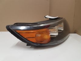 KIA Sorento Lampa przednia 921022P040