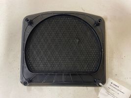 BMW 1 F20 F21 Subwoofer-bassoelementin etusäleikkö/lista 9223670