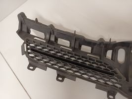 Toyota Corolla Verso AR10 Grille calandre supérieure de pare-chocs avant 531110F030