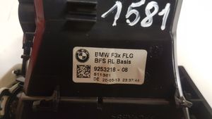 BMW 3 F30 F35 F31 Šoninės oro grotelės 925321808