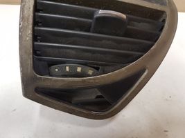 Citroen C4 Grand Picasso Šoninės oro grotelės 965086887700