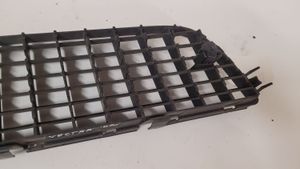 Opel Vectra C Grille inférieure de pare-chocs avant 