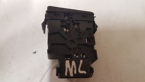 Mercedes-Benz ML W163 Interruptor de control de altura del faro delantero 04001300