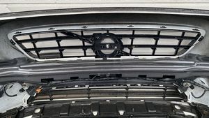 Volvo V40 Front bumper 