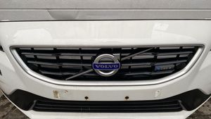 Volvo V40 Front bumper 