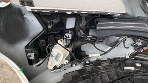 Volvo V40 Priekšējais bamperis 