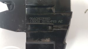 Citroen C4 Grand Picasso Takaluukun/tavaratilan lukon vastakappale 9660403980