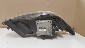 Toyota Prius (XW30) Lampa przednia 8596747010