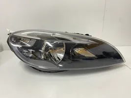 Volvo V40 Lampa przednia 