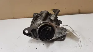 Opel Corsa C Vacuum pump 72902400