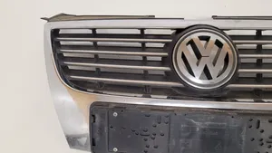 Volkswagen PASSAT B6 Front bumper upper radiator grill 3C0853651