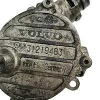 Volvo V70 Vacuum pump 31219463