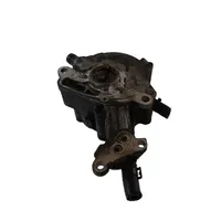 Audi A4 S4 B6 8E 8H Polttoaineen ruiskutuksen suurpainepumppu 038145209C