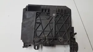 Renault Megane II Battery tray 8200467409