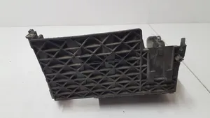 Renault Megane II Battery tray 8200467409