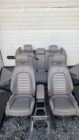 Volkswagen PASSAT B6 Sėdynių / durų apdailų komplektas 