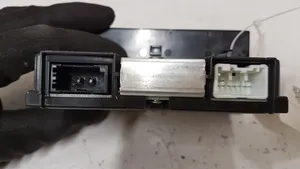 Volvo V50 Monitor / wyświetlacz / ekran 8696495