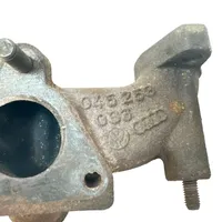 Volkswagen Polo Exhaust manifold 045253033