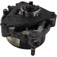 Opel Zafira B Vacuum pump 