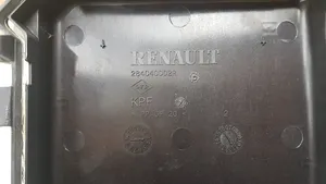Renault Scenic III -  Grand scenic III Couvercle de boîte à fusibles 284B10002R