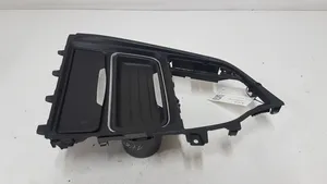 BMW 3 F30 F35 F31 Glāžu turētājs (priekšā) 58450713